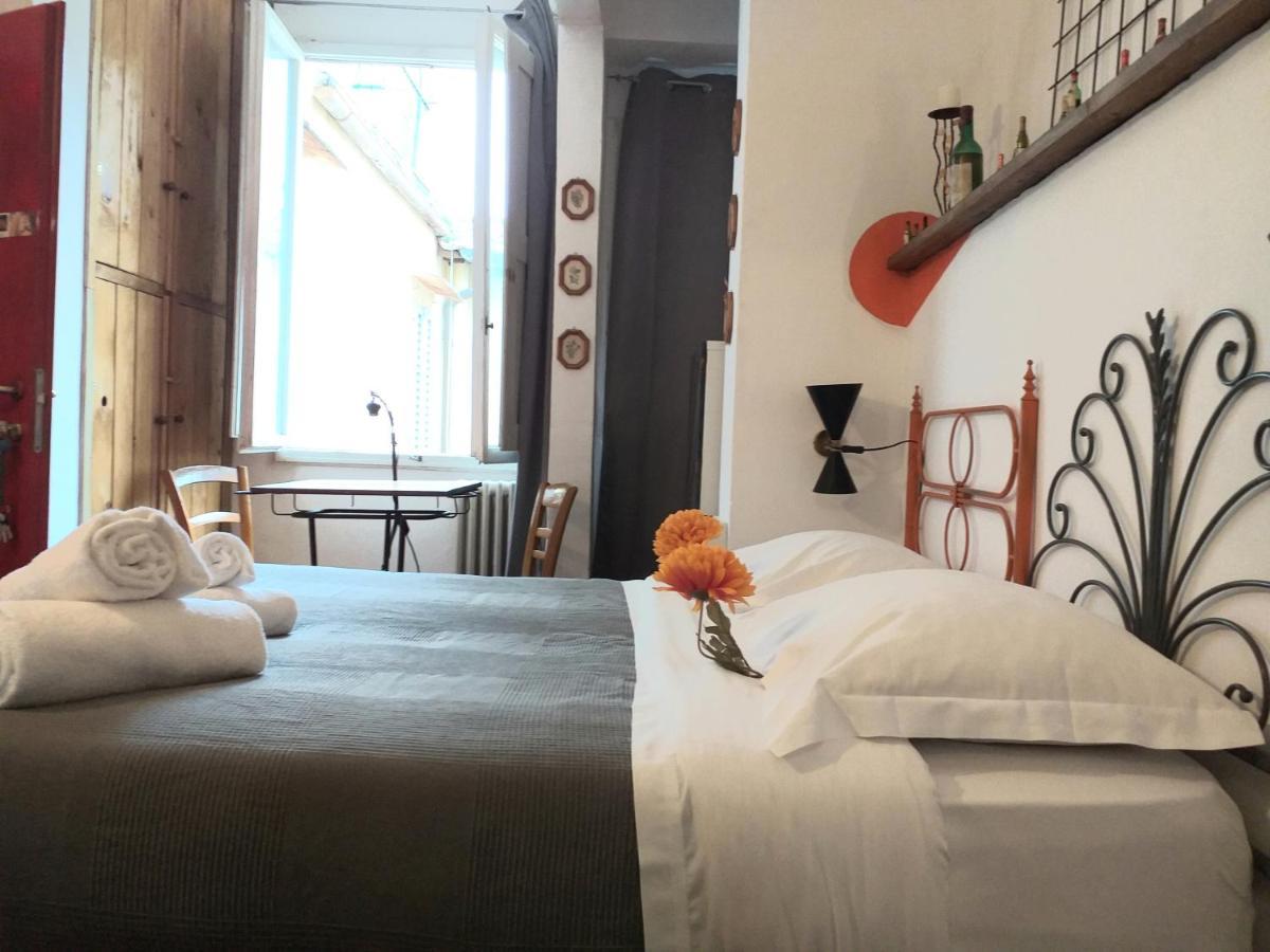 Suite Via Faenza Florenţa Exterior foto