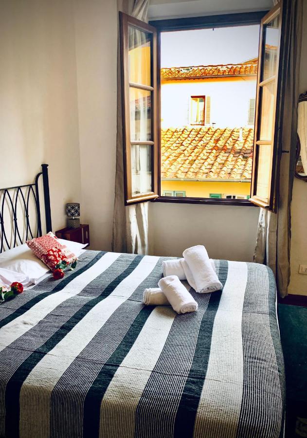 Suite Via Faenza Florenţa Exterior foto